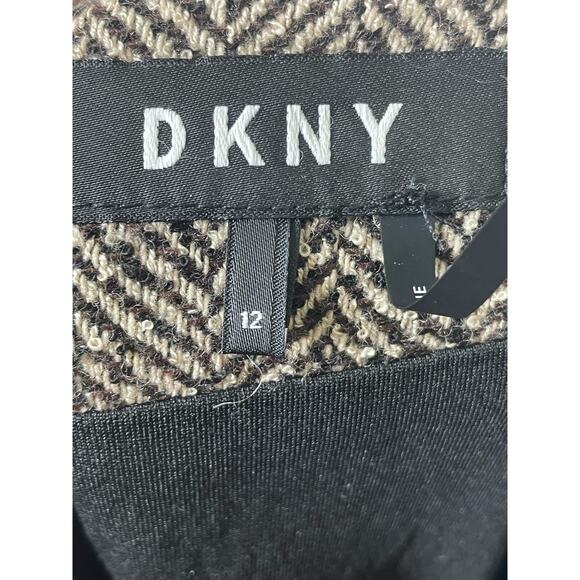 DKNY Asymmetric Hem Herringbone Skirt Knee Length Academia Size 12 Wool Blend - Picture 4 of 7